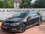 Volkswagen Passat  R-Line ACC*TOTW*KAMERA*DSG*SPURH*KEYLESS - VW Passat Variant in Leipzig