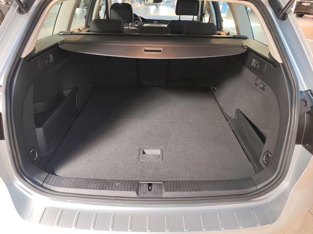 Passat Variant 2.0 TDI DSG *Standh.*AHK*DAB*APP*