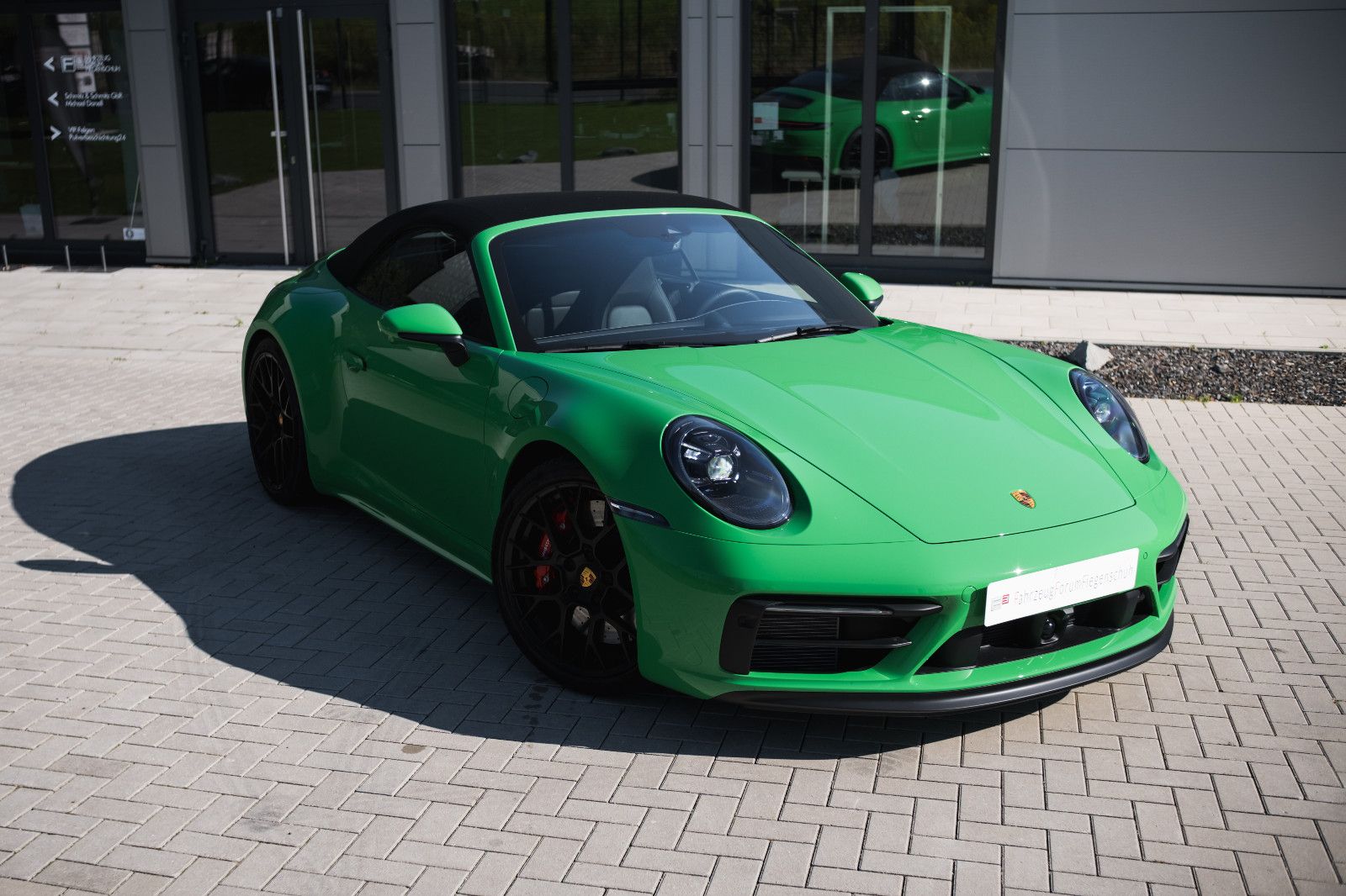 Fahrzeugabbildung Porsche 992/911 GTS-LED-Sitzbelü.-Inno-360´´-90 Ltr.