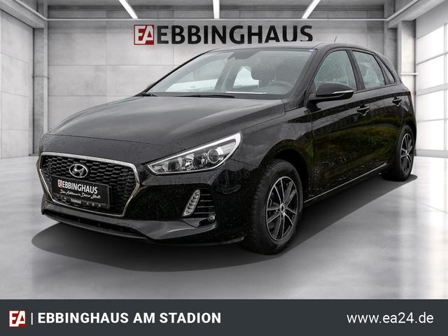 Hyundai i30 Select -Fahrerprofil-Spurhalteass.-Fernlicht