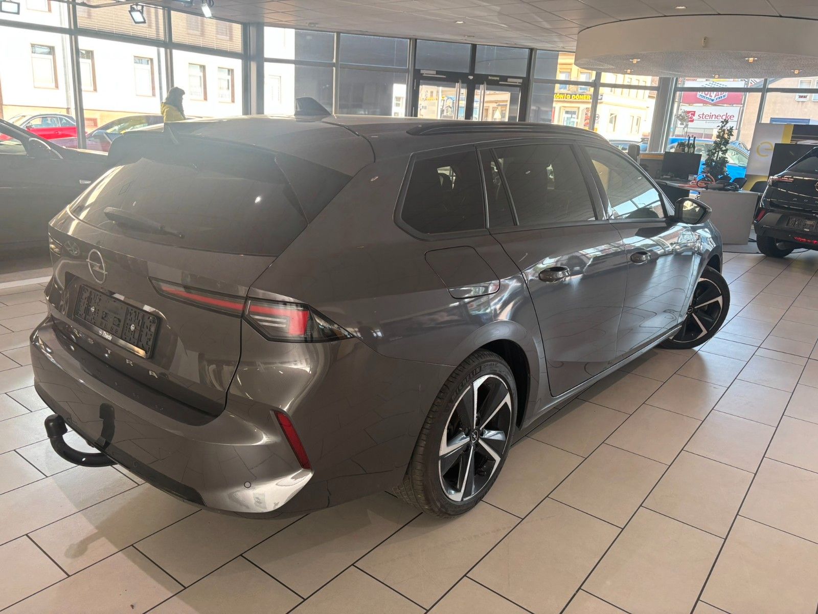 Fahrzeugabbildung Opel Astra L ST 1.5D ELEGANCE NAVI/LED/KAMERA/SHZ/AHK
