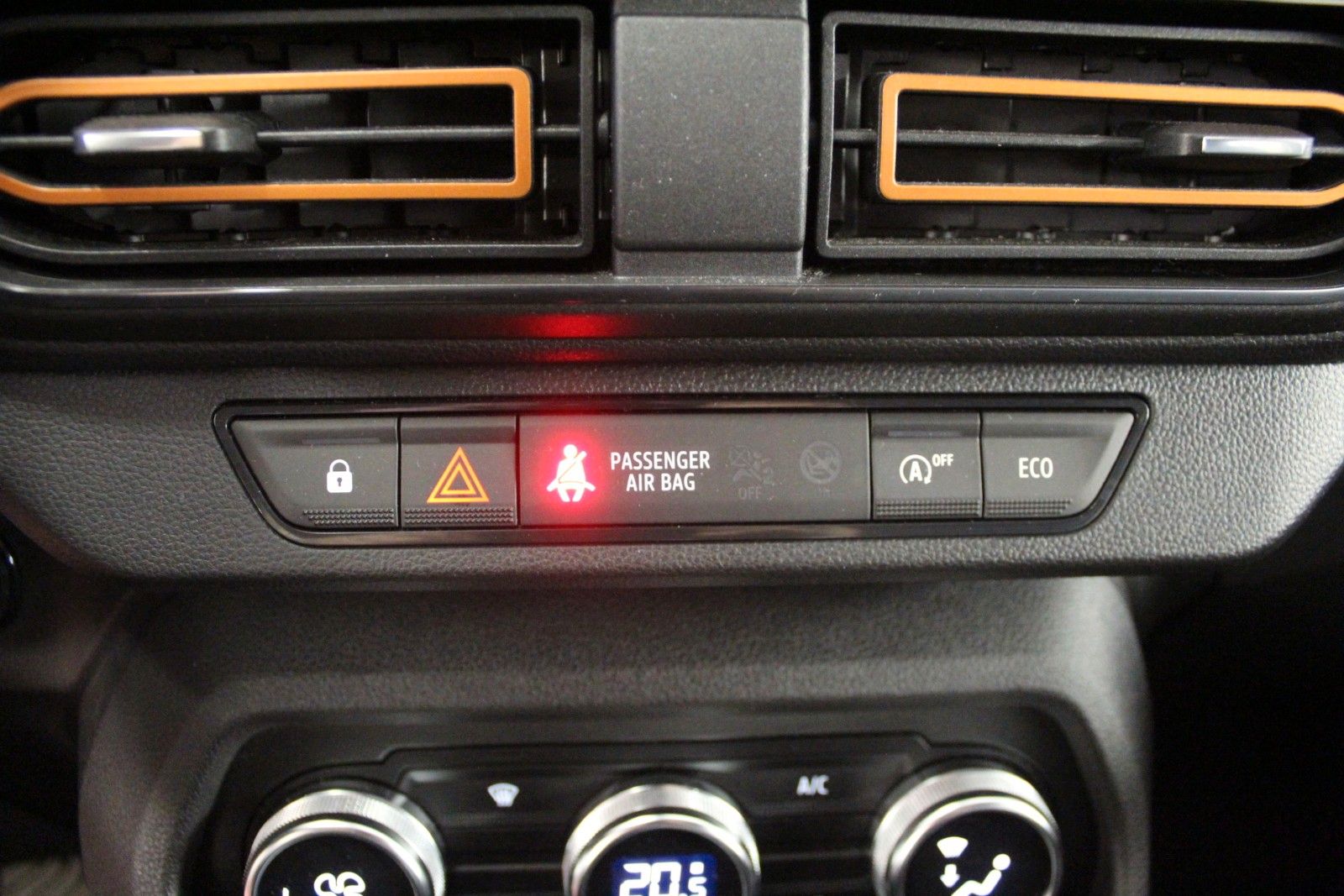 Fahrzeugabbildung Dacia Sandero TCe 90 Stepway Comfort *PDC / Kamera