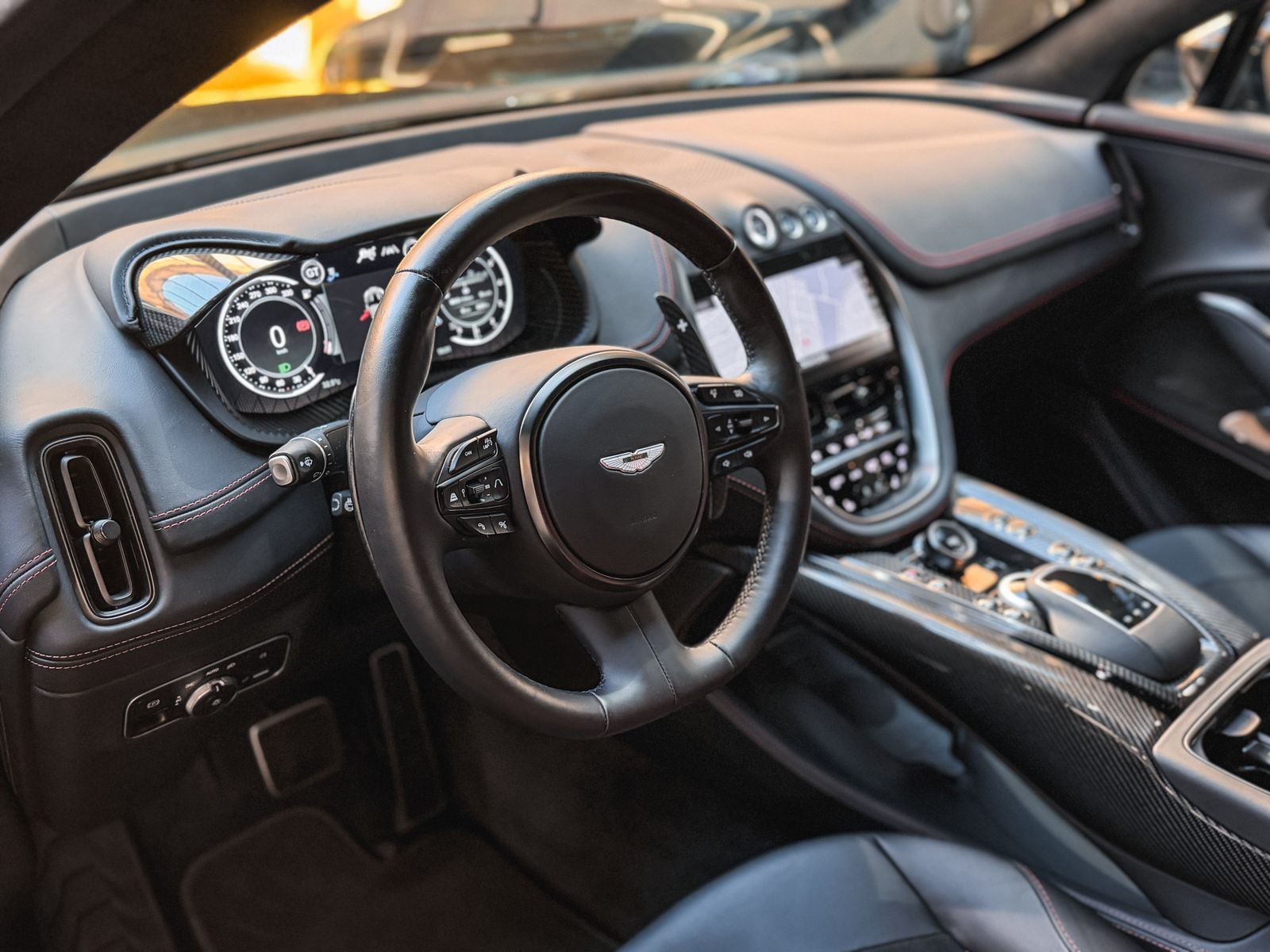 Aston Martin DBX 707 | Full Carbon | Sports Plus Seats | PPF  foto 17