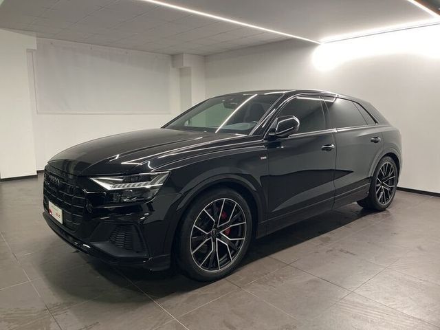 Audi Q8 Audi Sport 50 TDI quattro 210(286) kW(CV