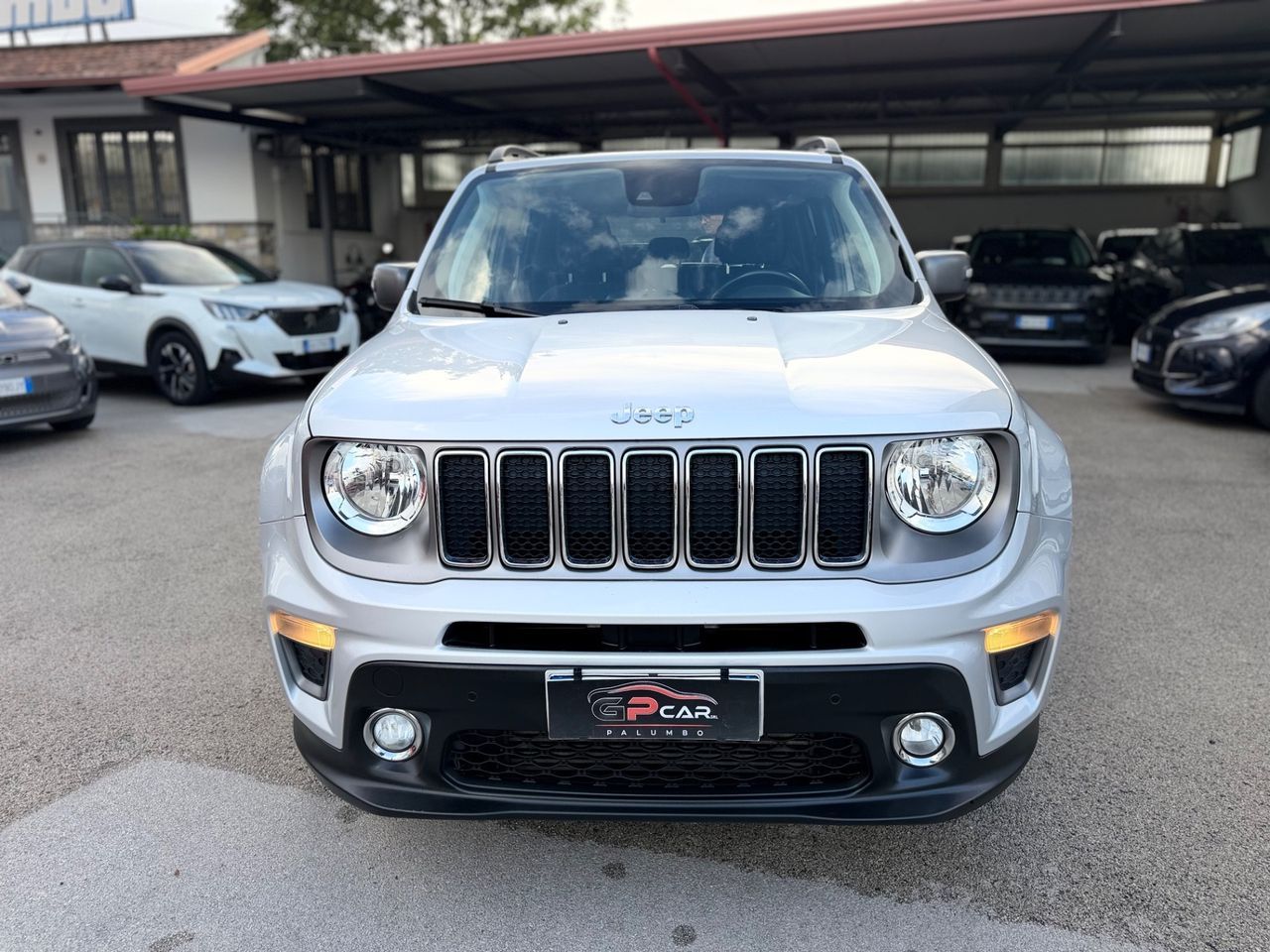 Jeep Renegade 1.6 Mjt DDCT 120 CV Limited imagem 3