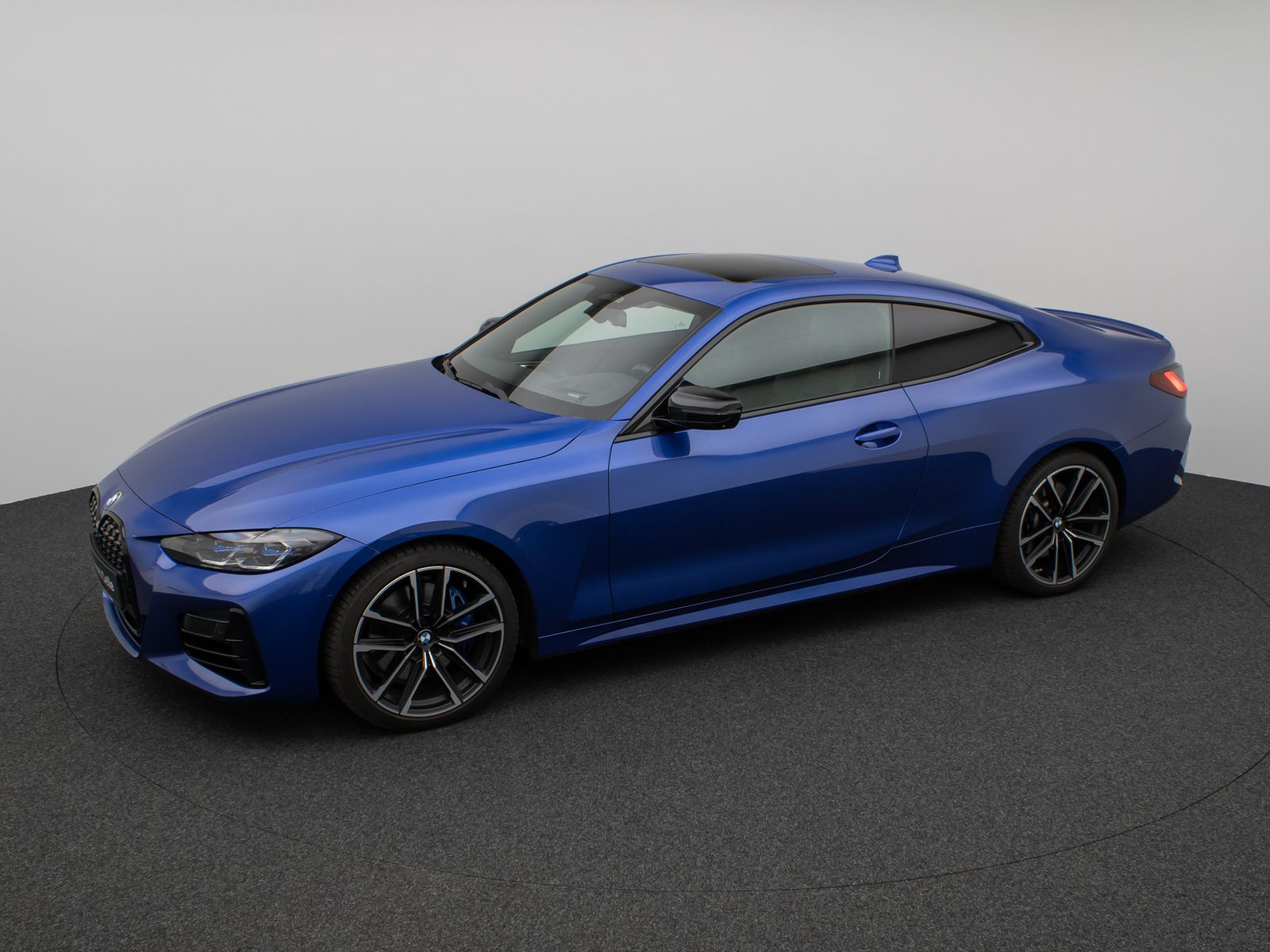Fahrzeugabbildung BMW M440d xD Coupé 360°Glasdach HUD Laser DAB H/K