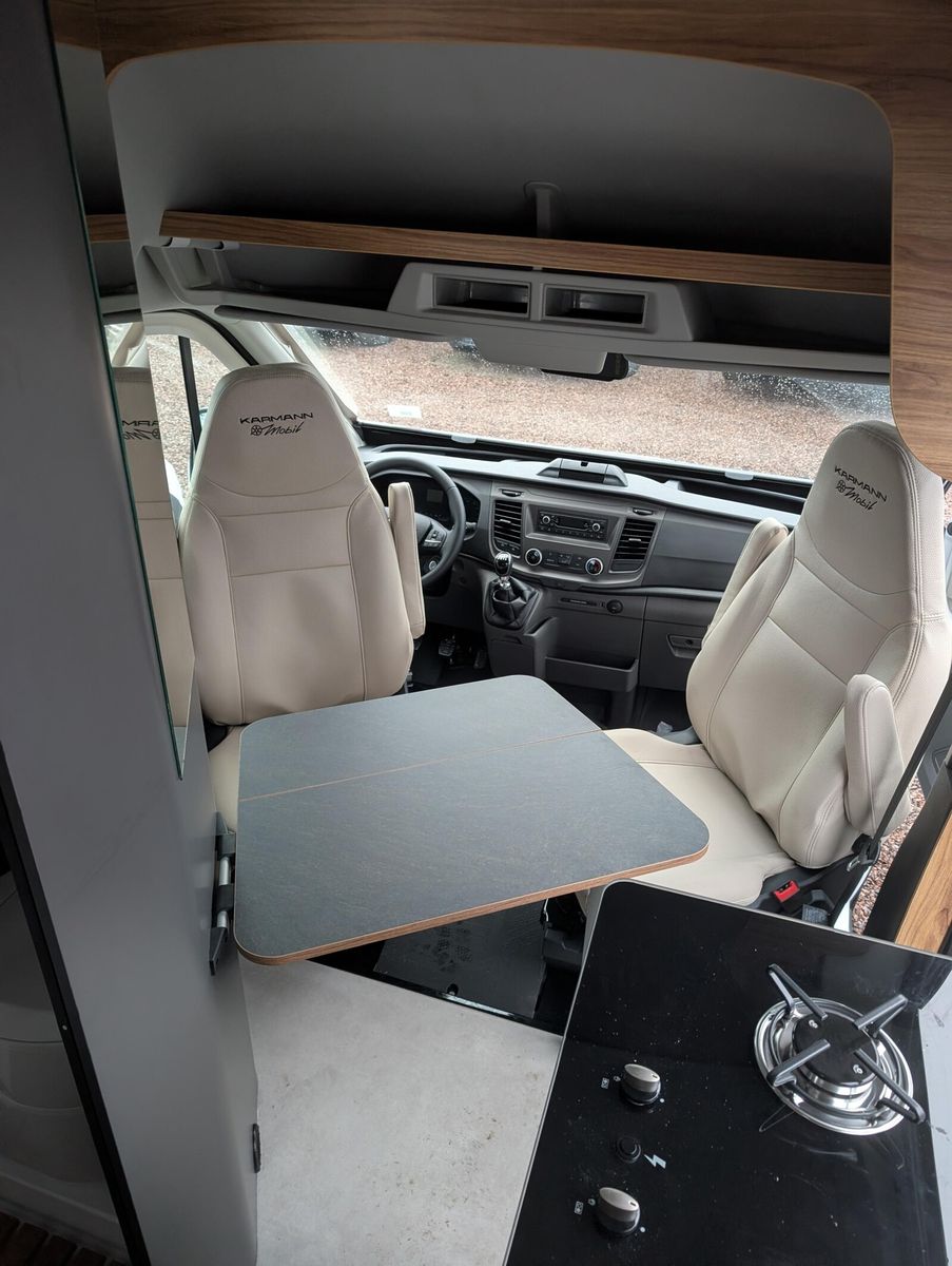 Fahrzeugabbildung Karmann Dexter 4x4 DE 570 AW AHK, Allrad, RFK, Alufelgen