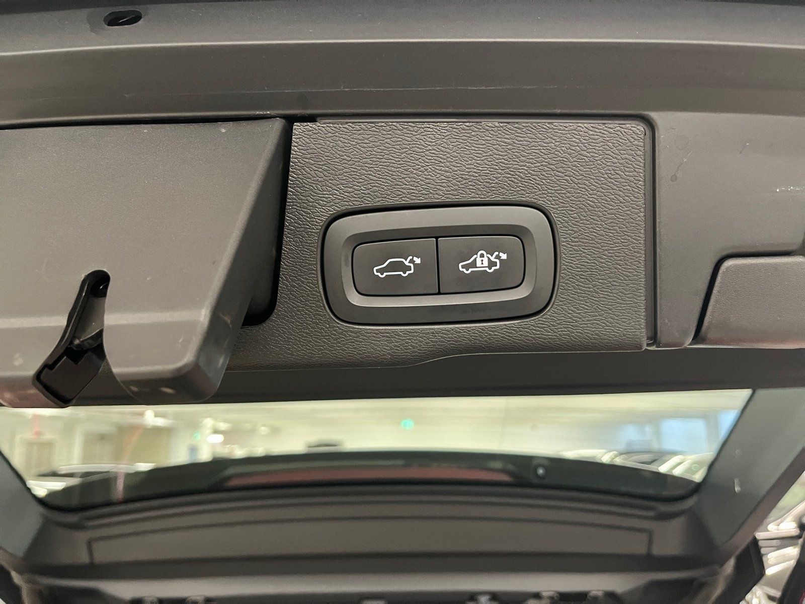 Fahrzeugabbildung Volvo XC 60 B5 AWD Inscription HUD*360°*Kardon*AHK*