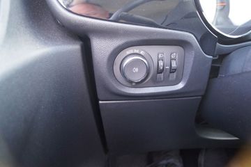 Bild 8 Opel Corsa Corsa-F Edition 1.2