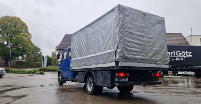 816 D Doppelsitz, Fahrgastraum links