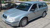 Skoda Octavia I 2.0 Benziner Combi Comfort - Skoda Octavia aus 2002: Kombi