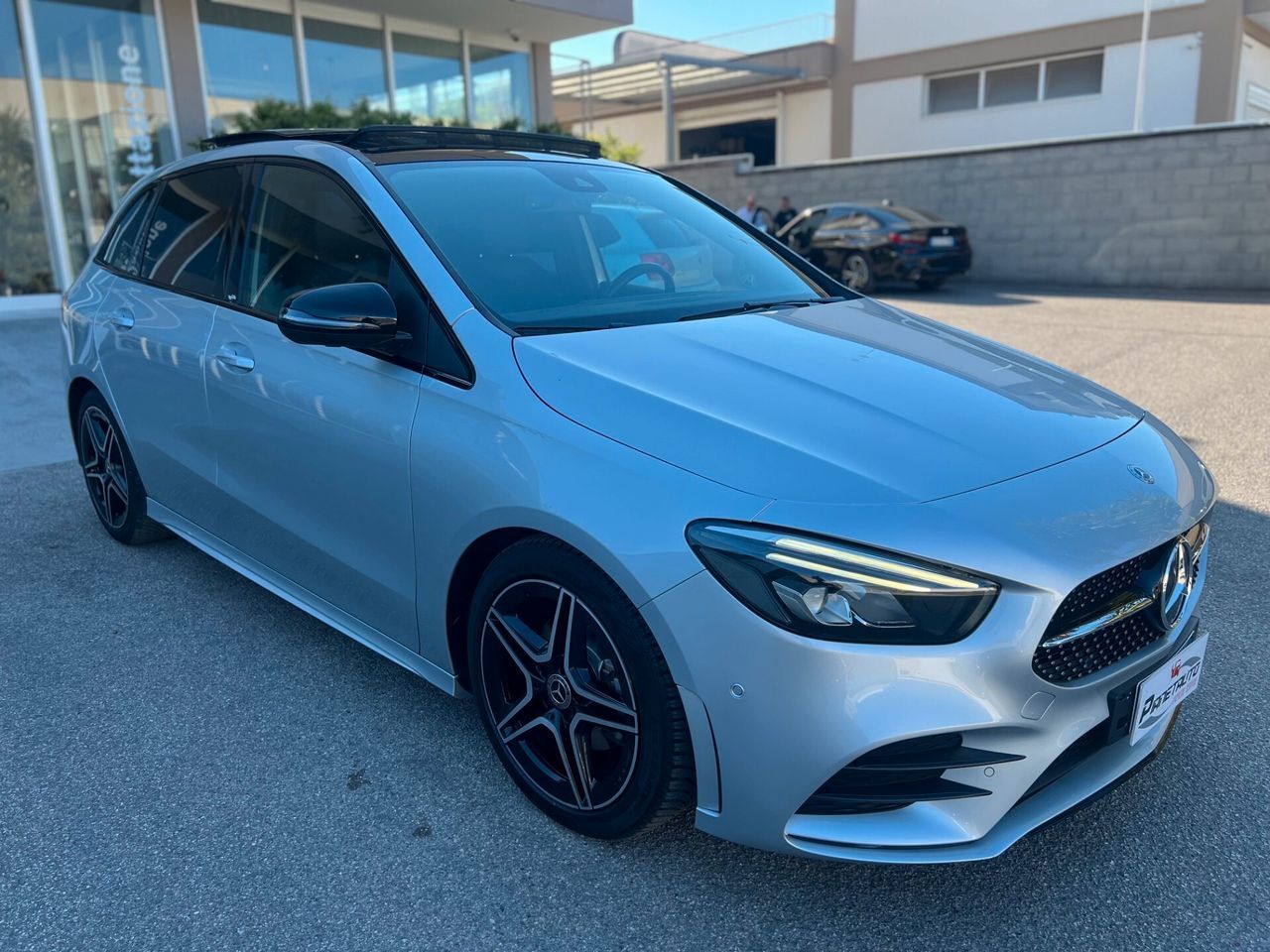 Mercedes-Benz Mercedes-benz B 180 d Premium AMG NIGHT auto TET