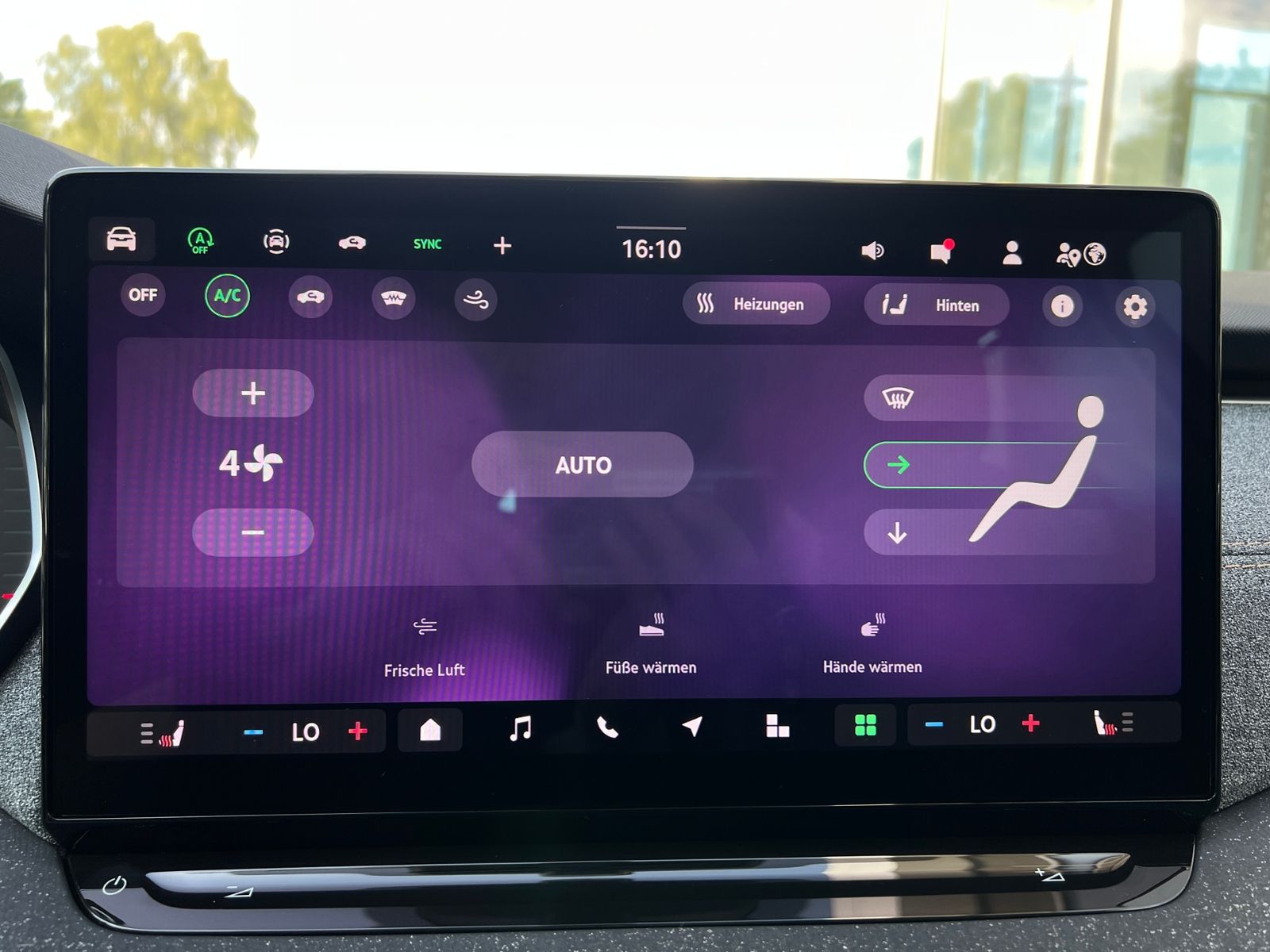 Fahrzeugabbildung SKODA Octavia Combi Balance 2.0 TDI DSG *AHK,Rückfahrk