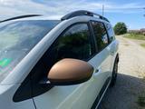 Dacia Jogger Hybrid 140 Extreme, AHK, 8-fach bereift - Dacia Jogger: Automatik