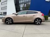 Volvo V40 T4 Summum*LEDER*NAVI*1HAND*AHK*SOUND*XENON - Volvo V40 in Köln