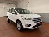 Ford Kuga 2.0 TDCI 120 CV S&S 2WD Powershift Bus - Ford Kuga mit Halbautomatikschaltung