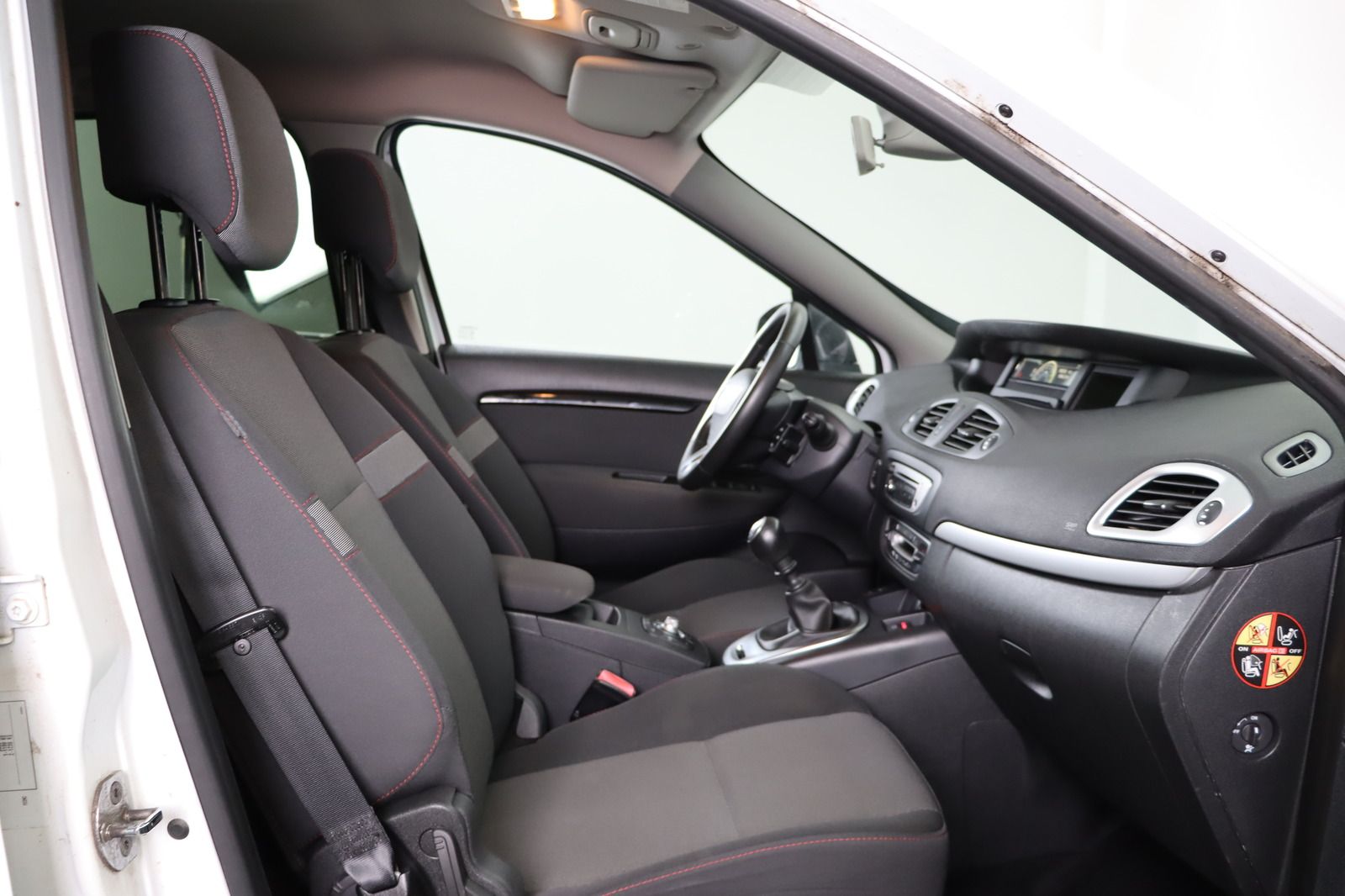 Fahrzeugabbildung Renault Grand Scénic * Navi * Sitzhzg. * Keyless