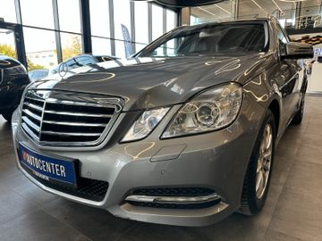 Mercedes-Benz E 250 CGI BlueEfficiency *Avantgarde*BiXenon*