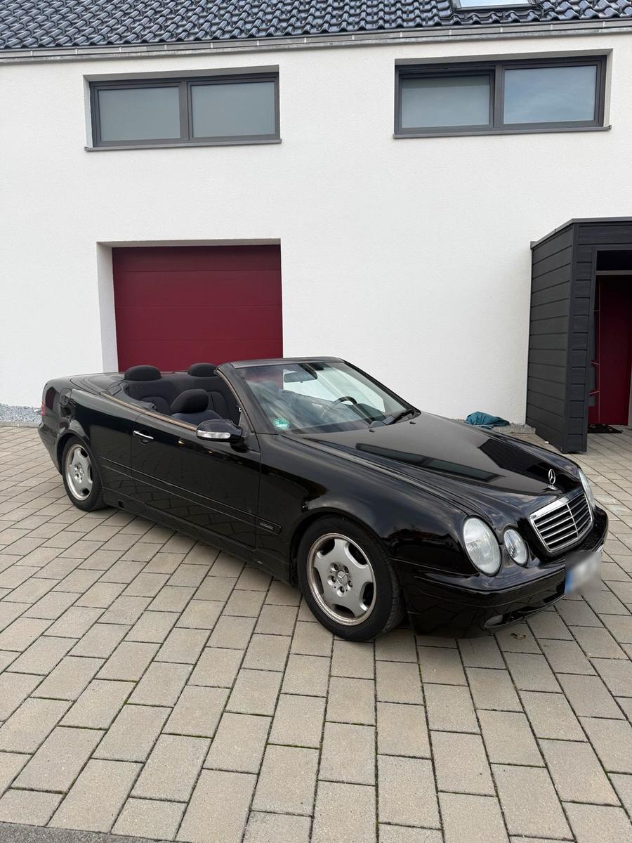 Mercedes-Benz CLK 200