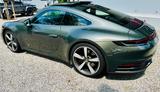 Porsche 992 Carrera S Coupe, aventuringrün, neuwertig - Porsche 992: Grün