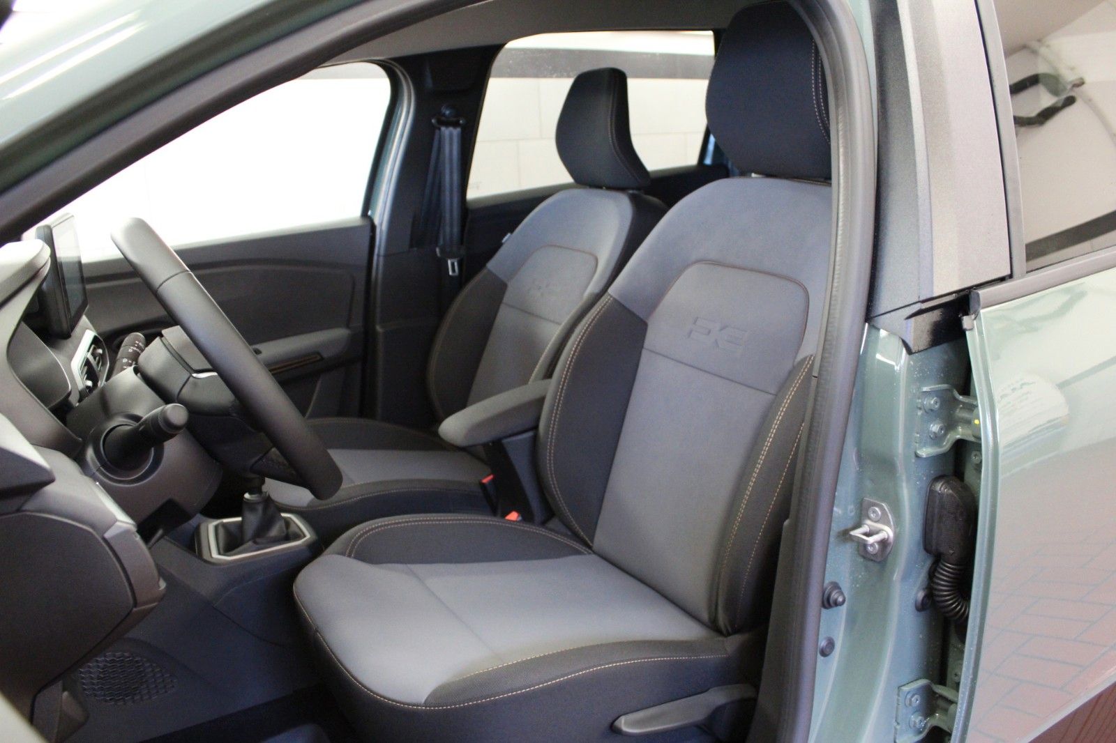 Fahrzeugabbildung Dacia Jogger Eco-G 100 Extreme+ 5-Sitzer *15237*