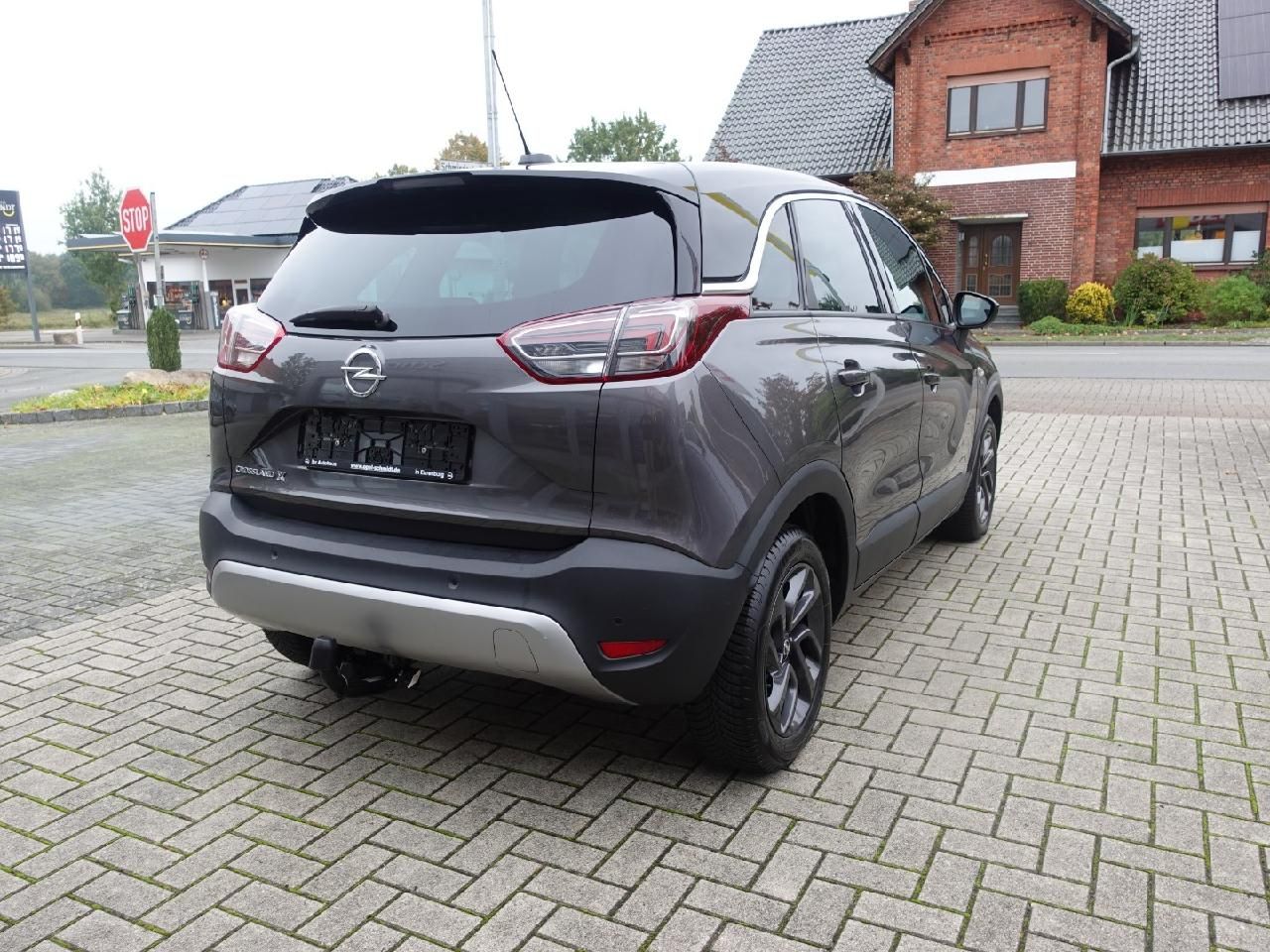 Fahrzeugabbildung Opel Crossland 1,2 120 Jahre