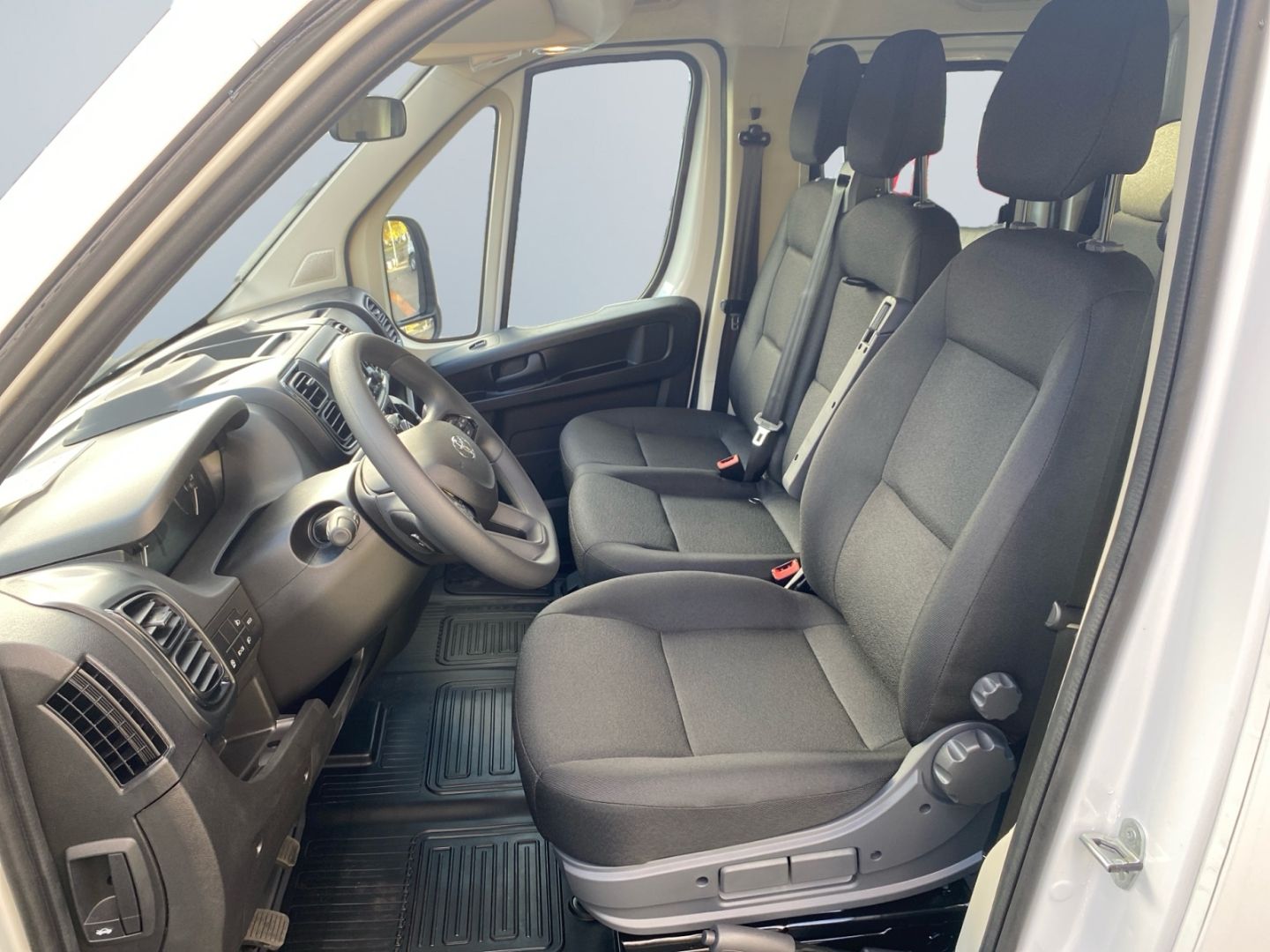 Toyota Proace Max - Bild 8