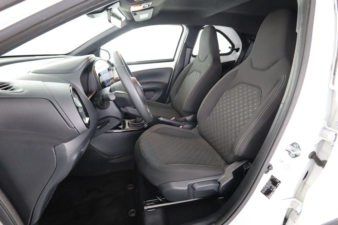 Toyota TOYOTA Aygo X 1.0 VVT-i 72 CV 5 porte Trend imagem 2