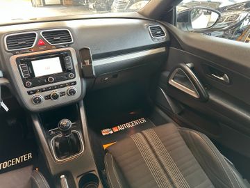 Volkswagen Scirocco *PANORAMA*NAVI*PDC*KLIMA*2-ZONEN*