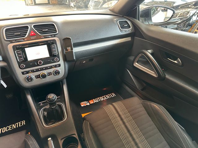 Volkswagen Scirocco *PANORAMA*NAVI*PDC*KLIMA*2-ZONEN*