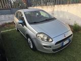 Fiat Punto Evo 1.2 5 porte S&S Euro 5. 2012 - silberne Fiat Punto Evo