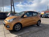 Hyundai i10 FIFA World Cup Edition  Sport Lenkrad - Hyundai: Sport