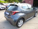 Toyota Yaris 1,3 Style/Navi/CarPlay/DAB/Klima/Kamera - Toyota Yaris: Style