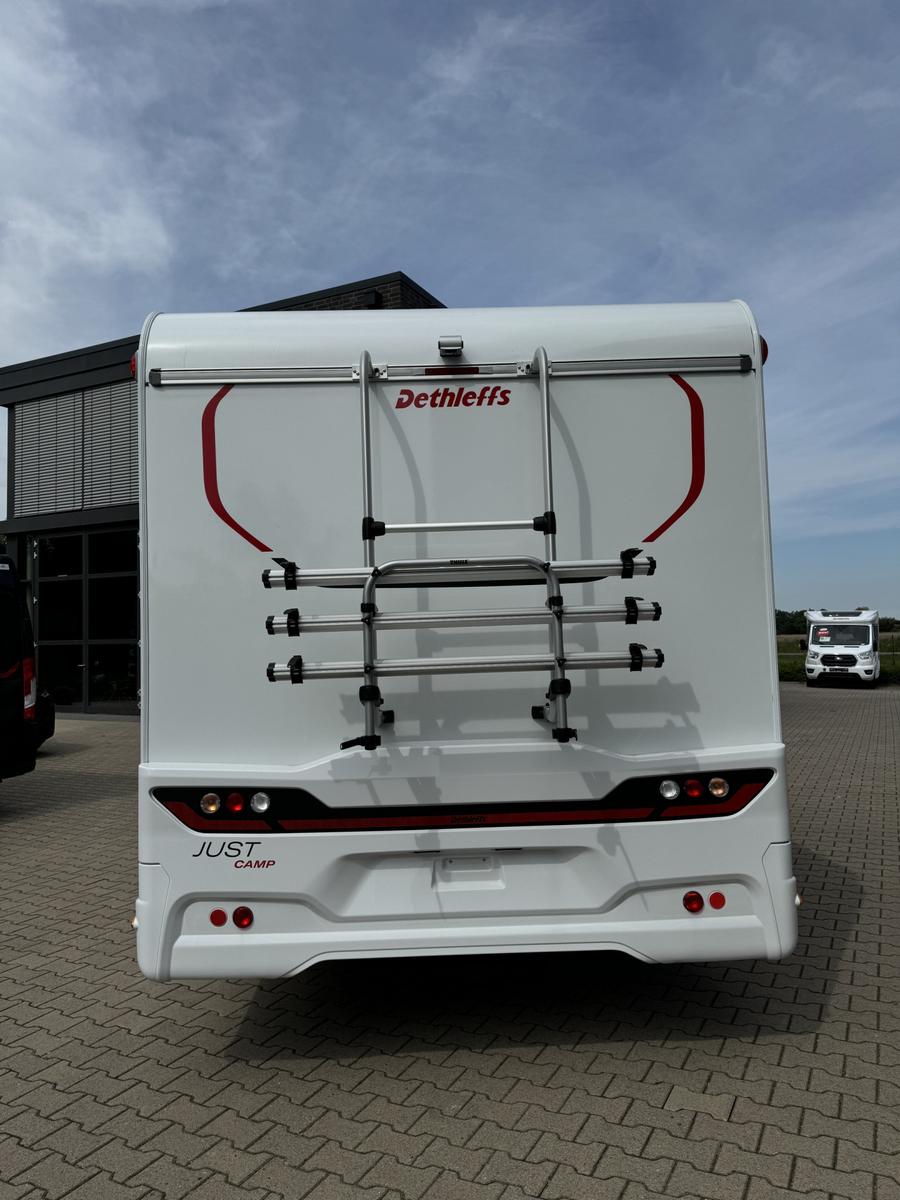 Dethleffs Just Camp T 7052 DBM "5.Sitzplatz/Hubbett"
