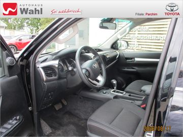 Toyota Hilux - 3