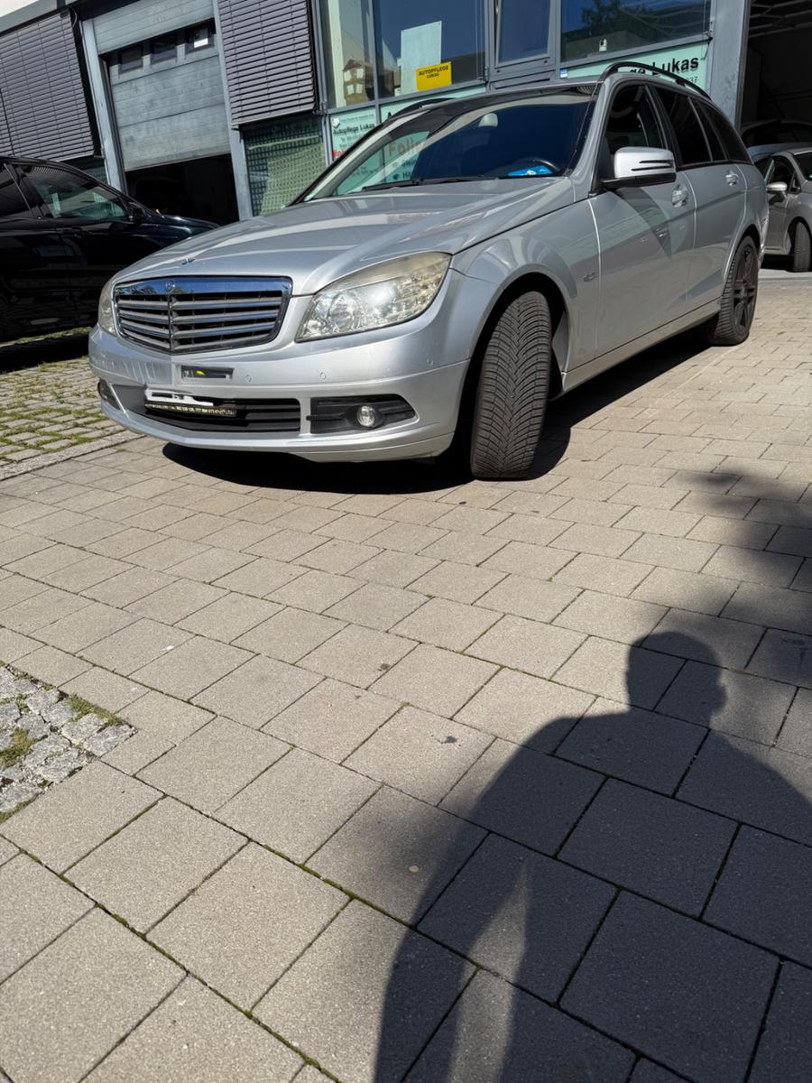 Mercedes-Benz C220 2010 — photo 5