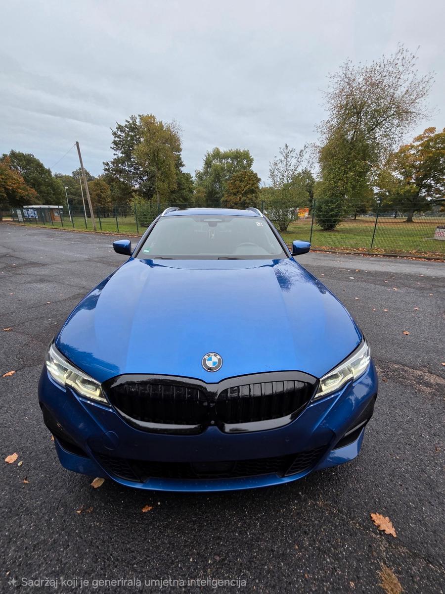 BMW 320