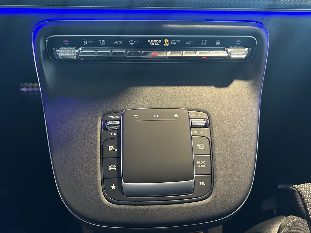 Fahrzeugabbildung Mercedes-Benz V 300 d STYLE Extralang ACC AUT Akustikglas Kam.