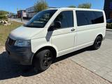 Volkswagen T5 Caravelle - gebrauchte VW T5 Caravelle aus dem Jahr 2009