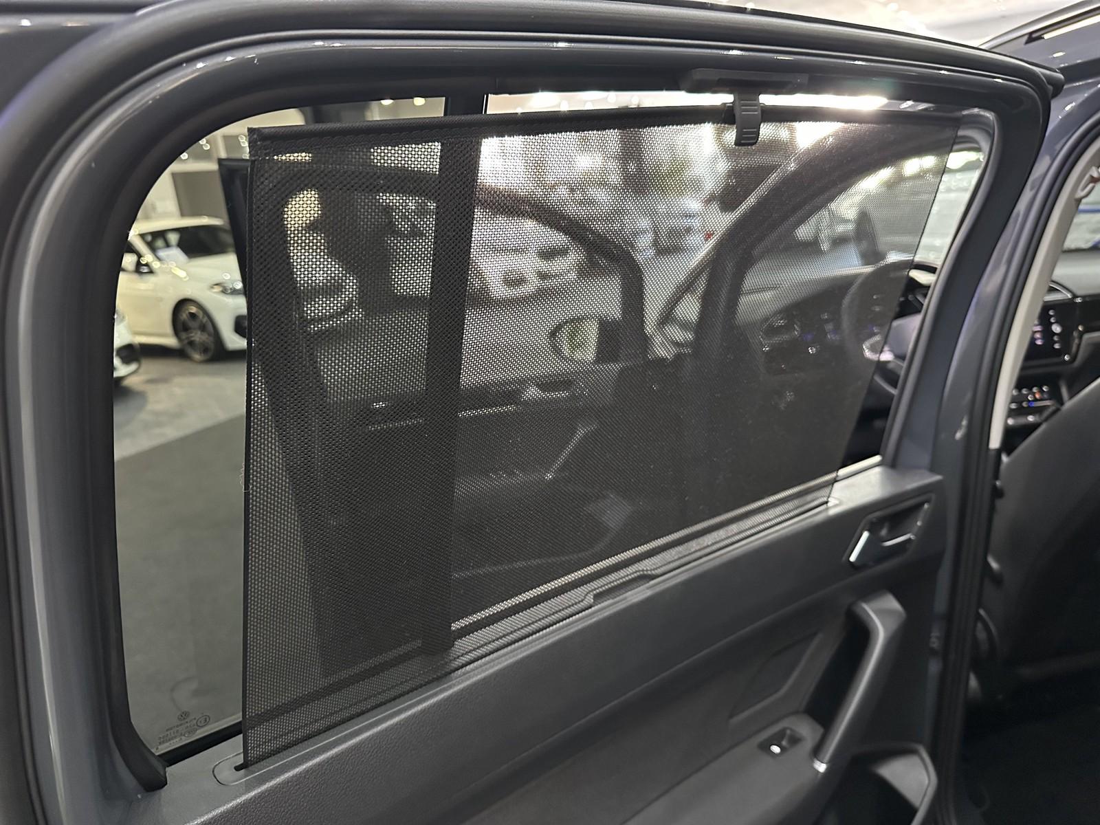 Volkswagen Touran DSG*7SITZER*PANO*ACC*AHK*CARPLAY*, миниатюра 29