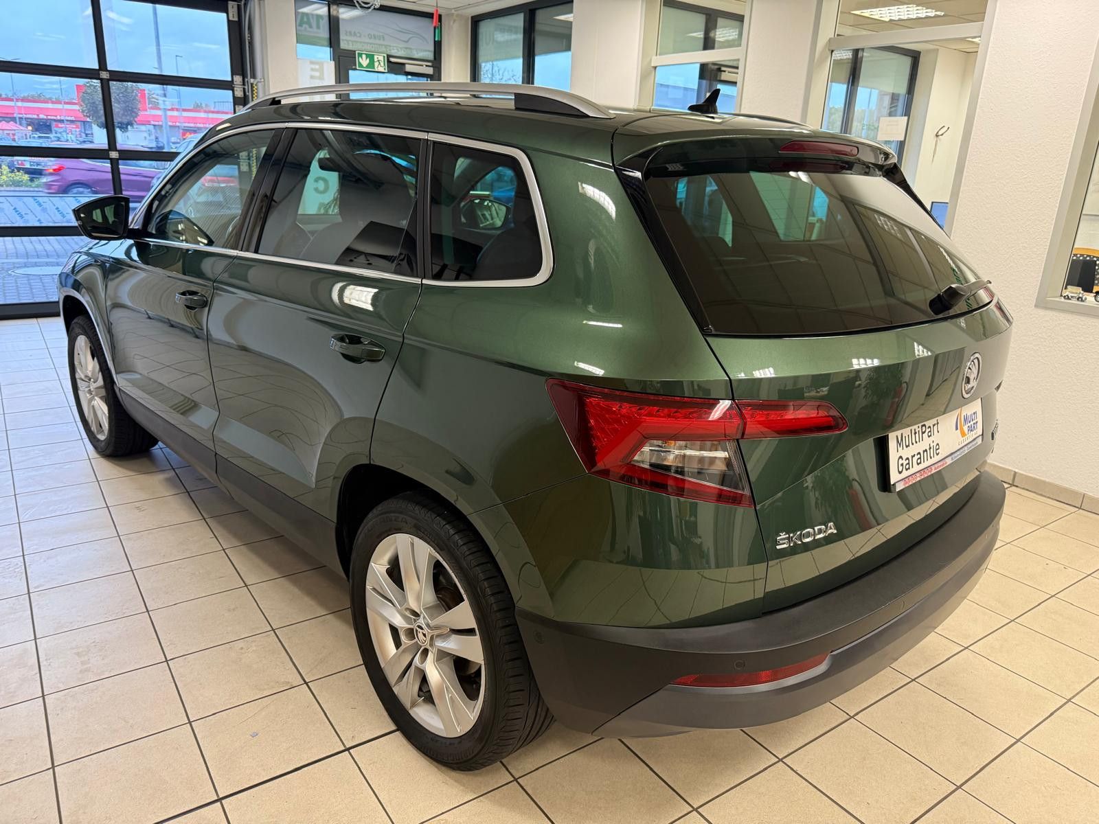 Fahrzeugabbildung SKODA Karoq Style 4x4 / AHK/ALLRAD/LED/KAMERA/LEDER