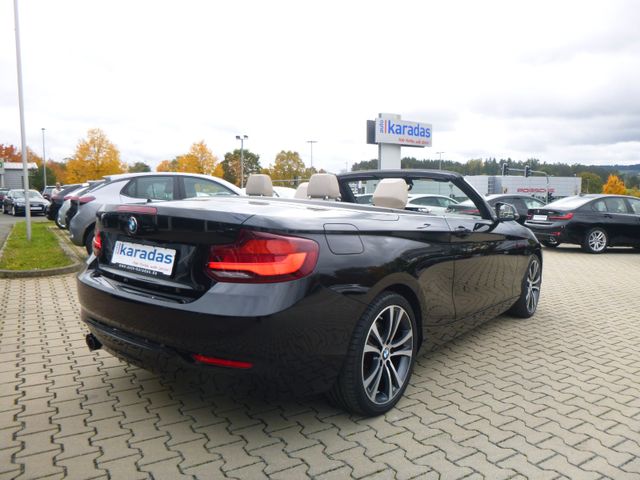 Fahrzeugabbildung BMW 230i Cabrio Sport Line>Sport AUT/Sport-Line/LED<