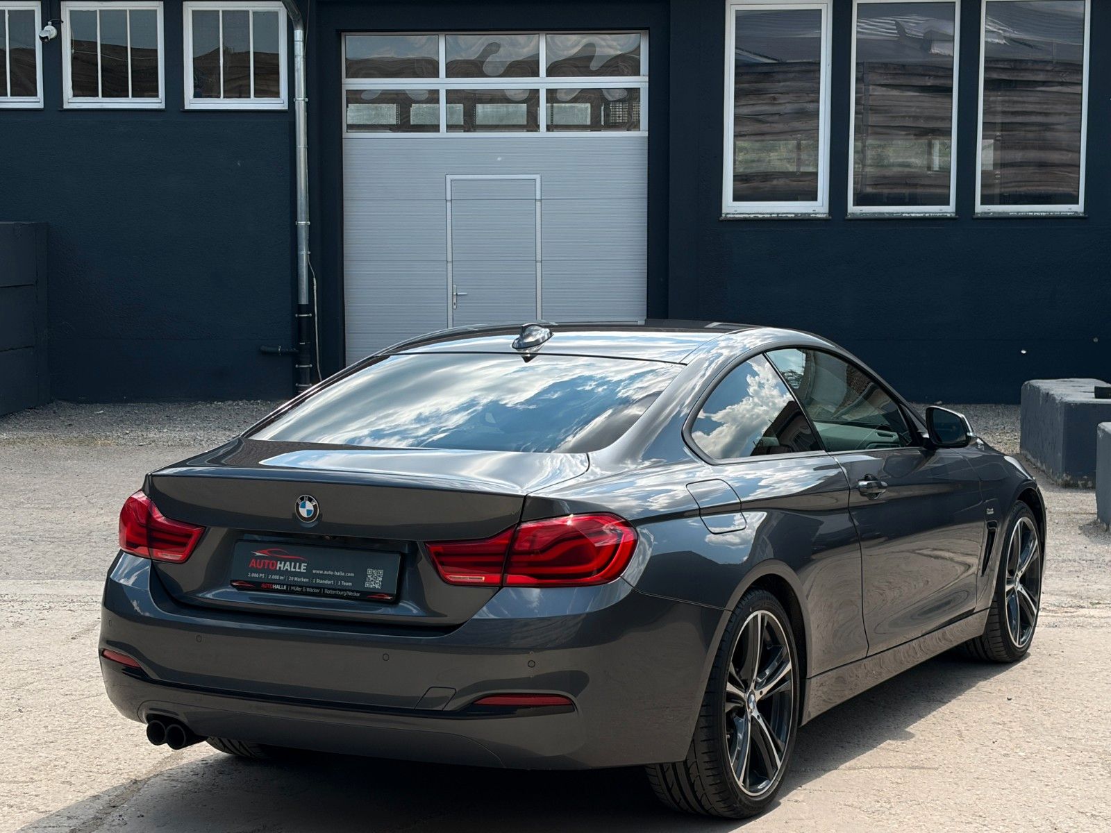 Fahrzeugabbildung BMW 420i  Coupe Sport Line Leder Tempomat HiFi SHZ