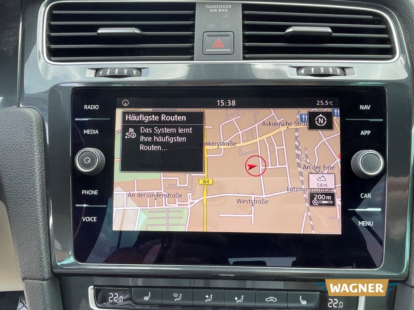 Fahrzeugabbildung Volkswagen Golf VII Variant Comfortline BMT 1.4 TSI