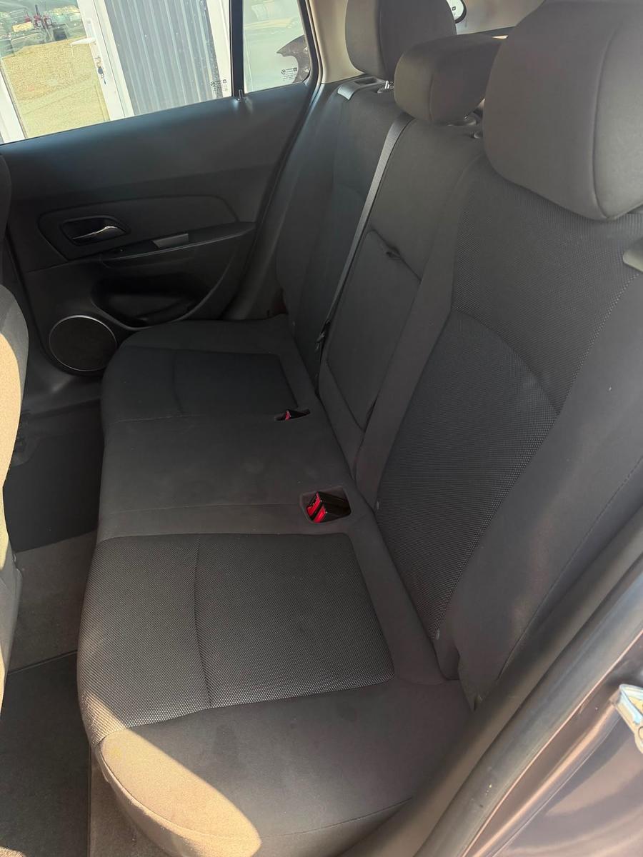 Chevrolet Cruze 2013 — photo 10