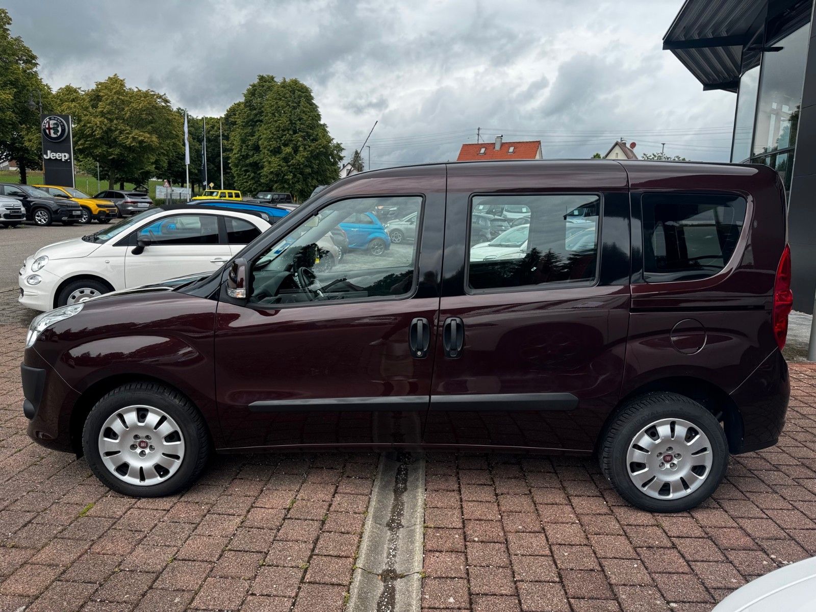 Fahrzeugabbildung Fiat Doblo My Life  1.6 Diesel 5 Sitzer