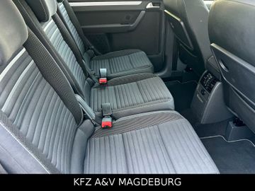 Volkswagen Touran - 9