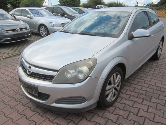 Opel Astra H GTC