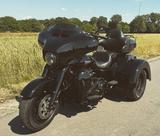 Harley-Davidson Tri Glide Ultra Custom - HARLEY-DAVIDSON TRI GLIDE