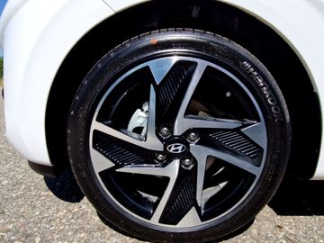 Hyundai i10 1.2 Prime (79PS) Dachlackierung